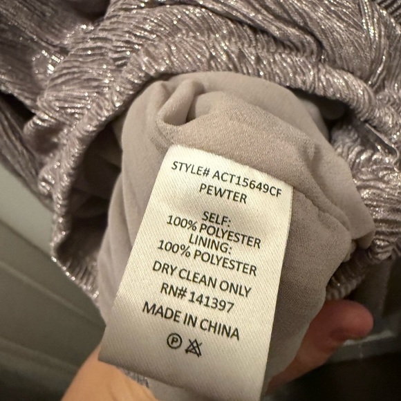 NWT Astr the Label Primadonna Glam Party Top Pewter y2k 90s shimmery Small - Picture 7 of 8